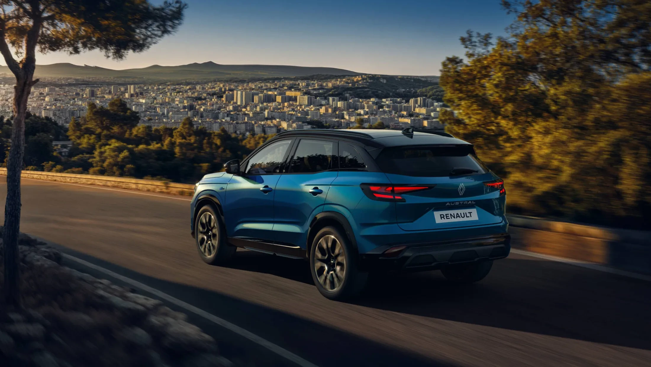 Renault Austral blauw