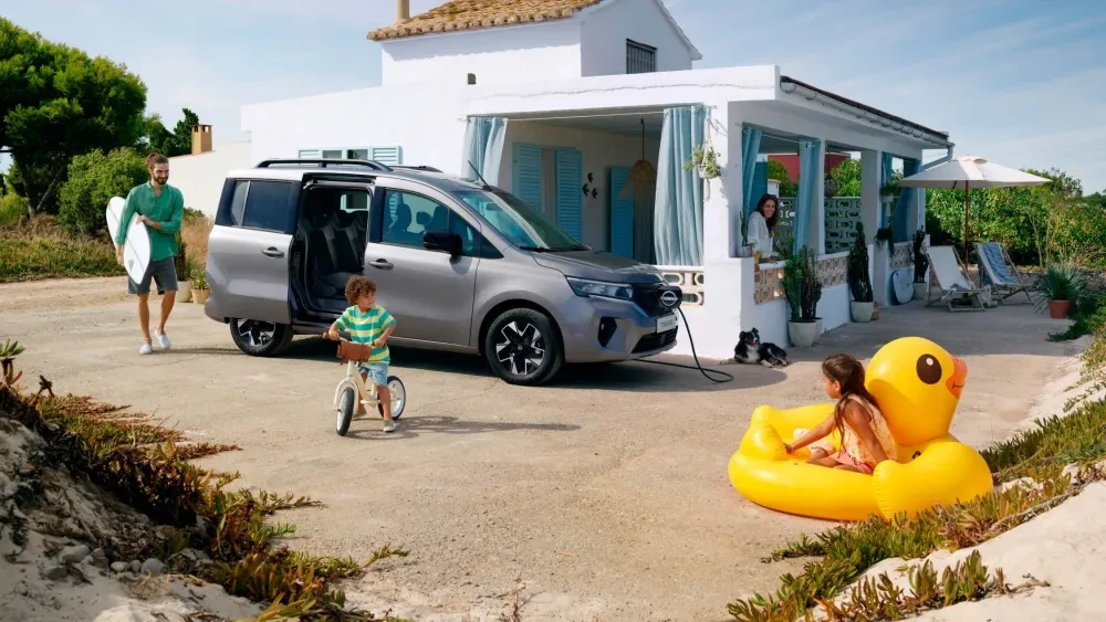 TOWNSTAR EVALIA NISSAN