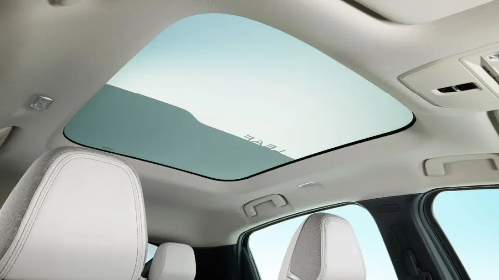 Nissan LEAF panoramadak